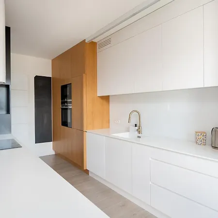 Apartment Citystay Przestronny Dla 7 Osob