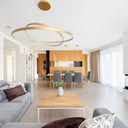 Citystay Przestronny Dla 7 Osob